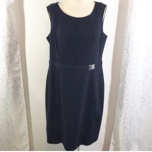 FINALPRICE Talbots silver buckle sheath dress navy